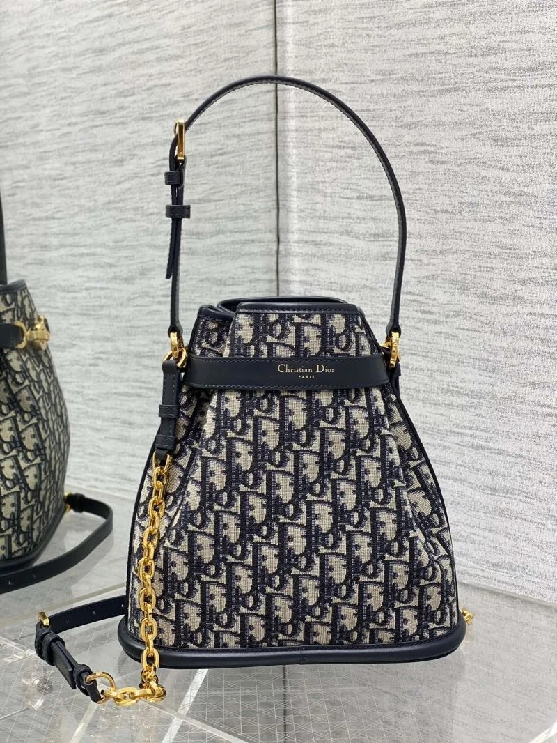 WellDesigned Christian Dior Bucket Bags 47656