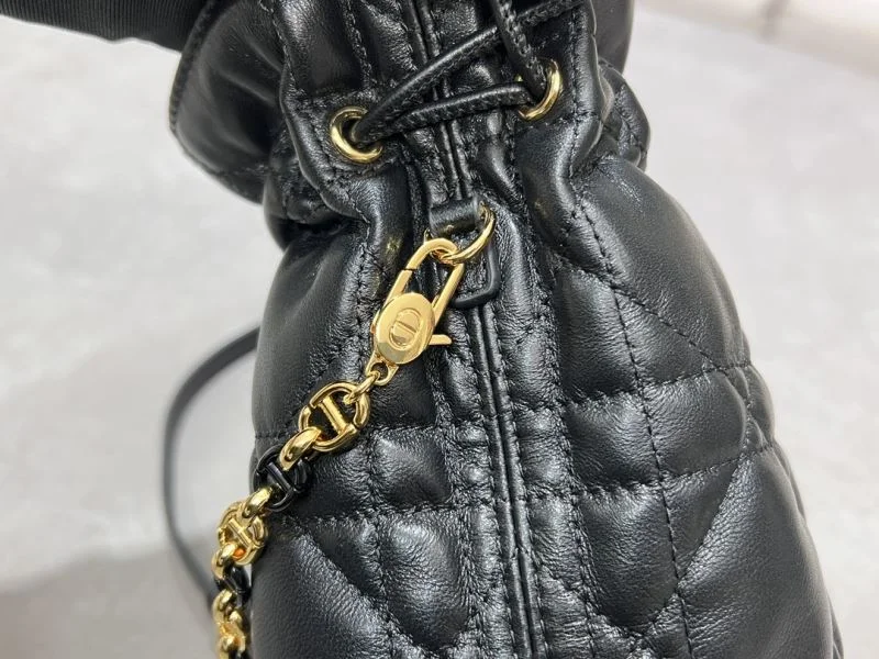 Christian Dior Bucket Bags WeatherProof 47660
