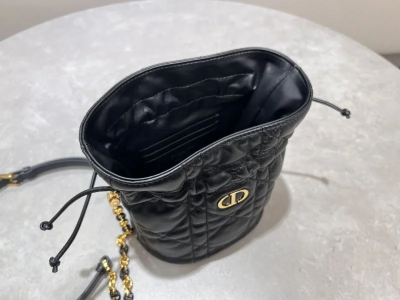 Christian Dior Bucket Bags WeatherProof 47660