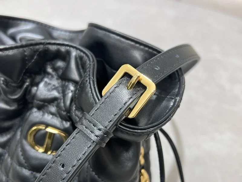Christian Dior Bucket Bags WeatherProof 47660