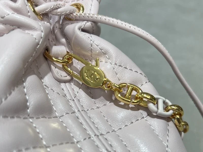 Christian Dior Bucket Bags TechFriendly 47655