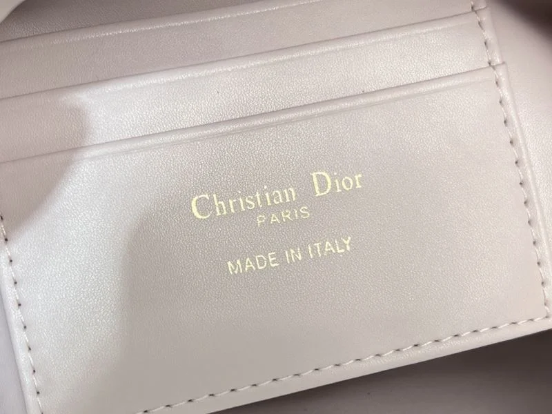 Christian Dior Bucket Bags TechFriendly 47655