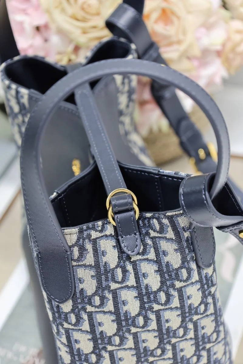 Christian Dior Bucket Bags Durable 47648