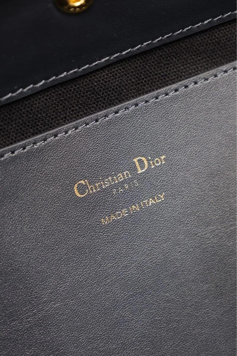 Christian Dior Bucket Bags Durable 47648