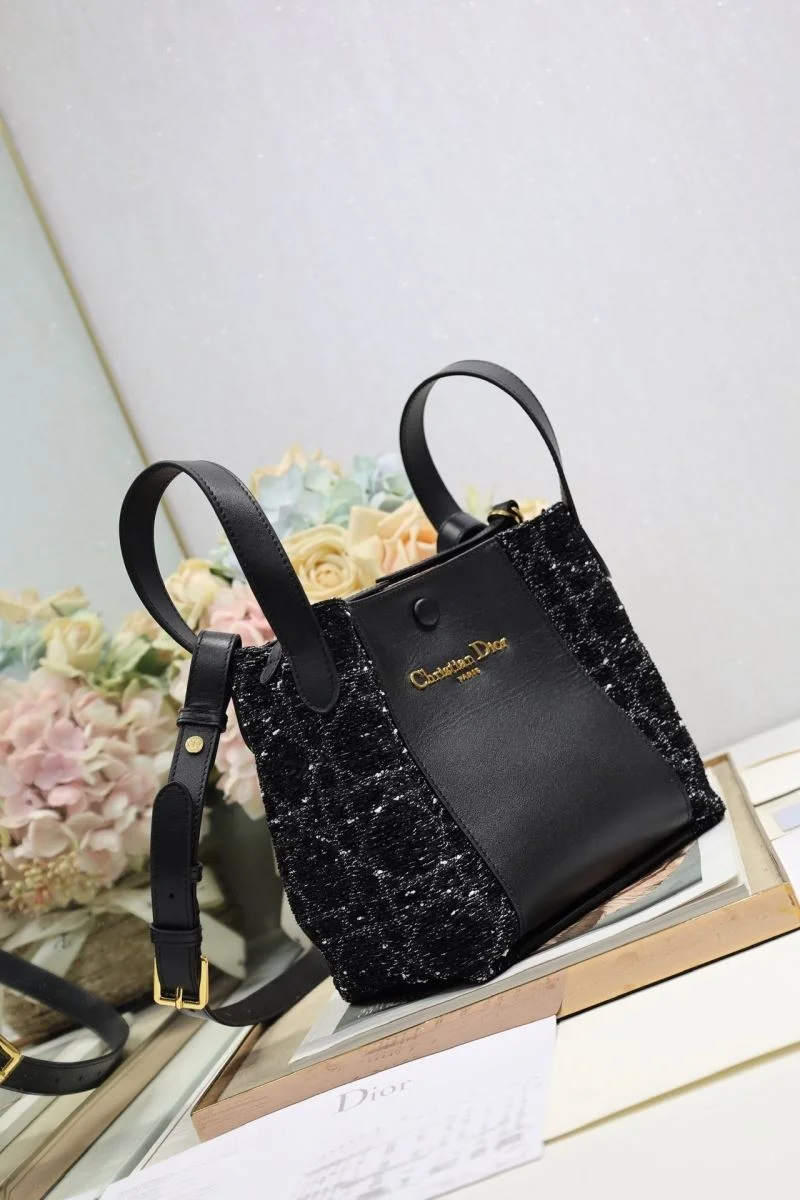 Christian Dior Bucket Bags WellDesigned 47650
