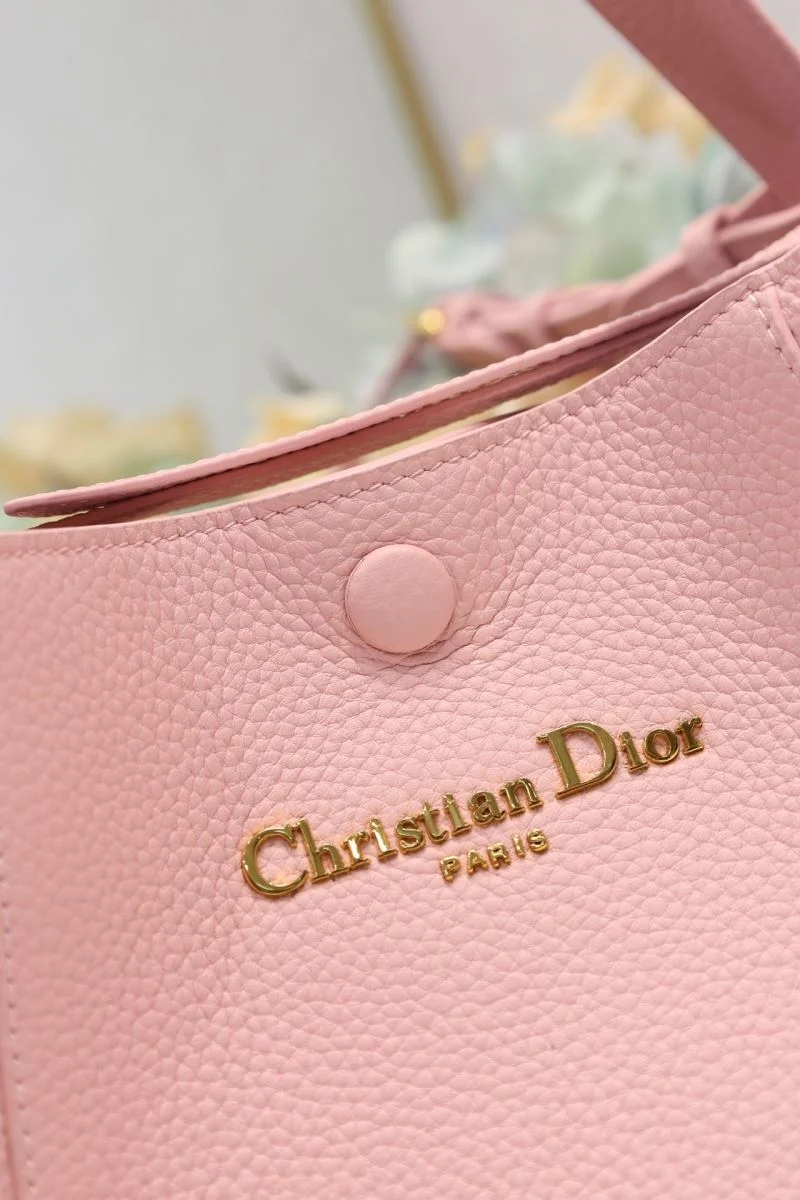 HighQuality Christian Dior Bucket Bags 47719