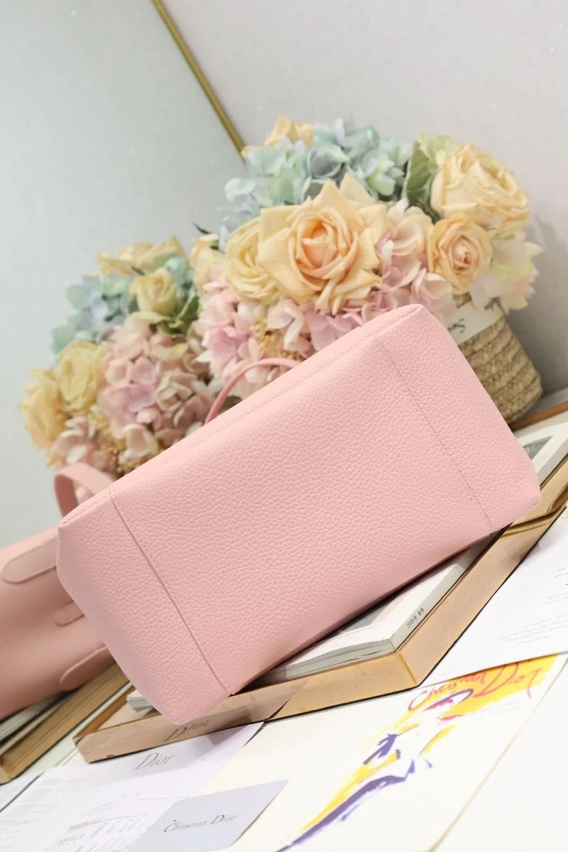 HighQuality Christian Dior Bucket Bags 47719