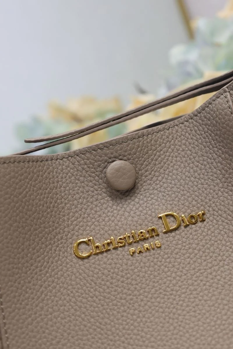 Christian Dior Bucket Bags WaterResistant 47633