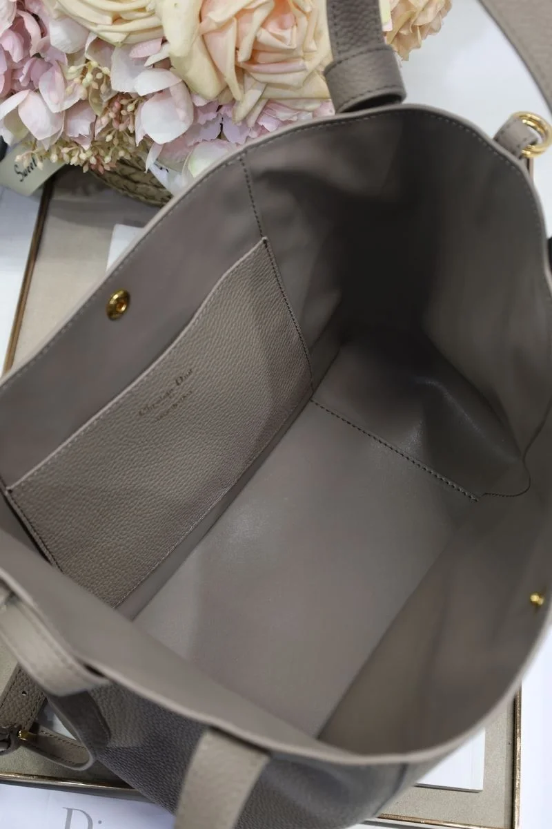 Christian Dior Bucket Bags WaterResistant 47633