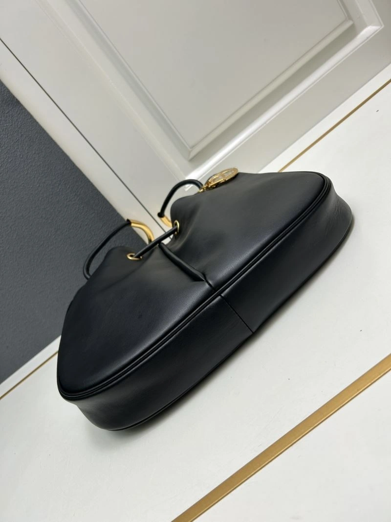 Christian Dior Bucket Bags Sleek 84335