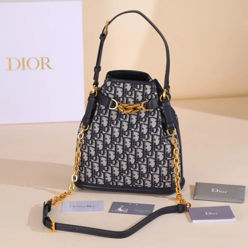 Christian Dior Bucket Bags RelaxedFit 46496