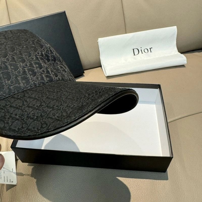 Christian Dior Caps TopPick 261473