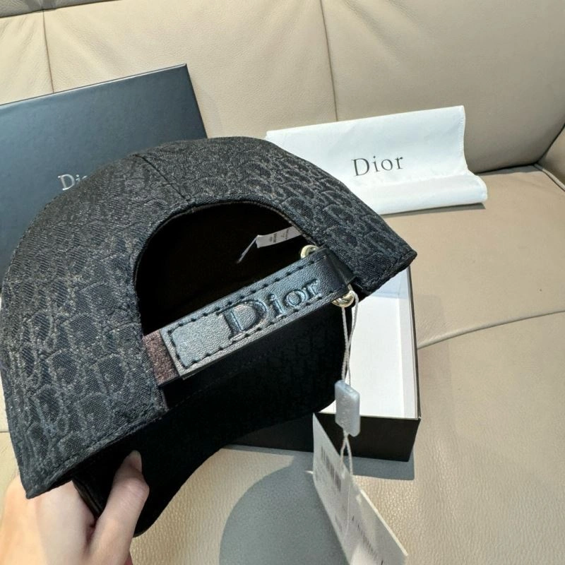 Christian Dior Caps TopPick 261473