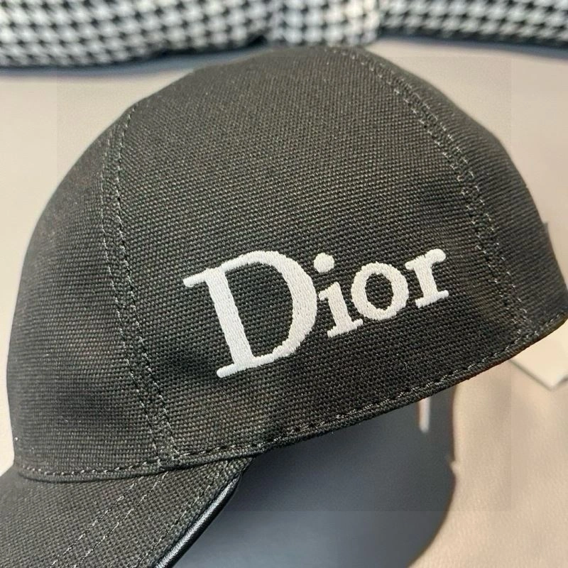 UrbanChic Christian Dior Caps 261467