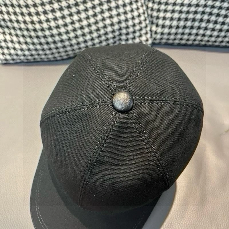 UrbanChic Christian Dior Caps 261467