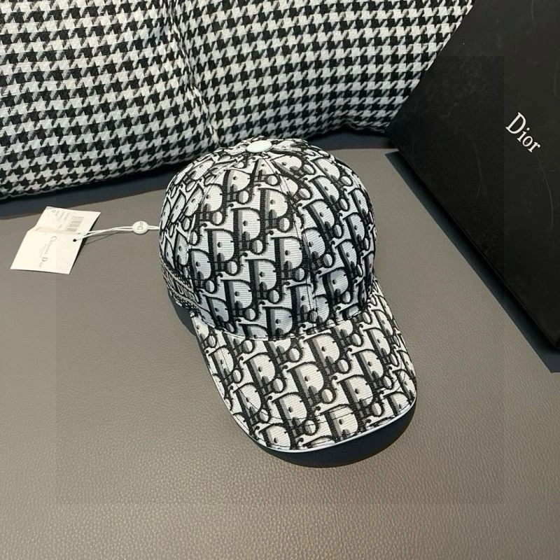 Christian Dior Caps OnTrend 261470
