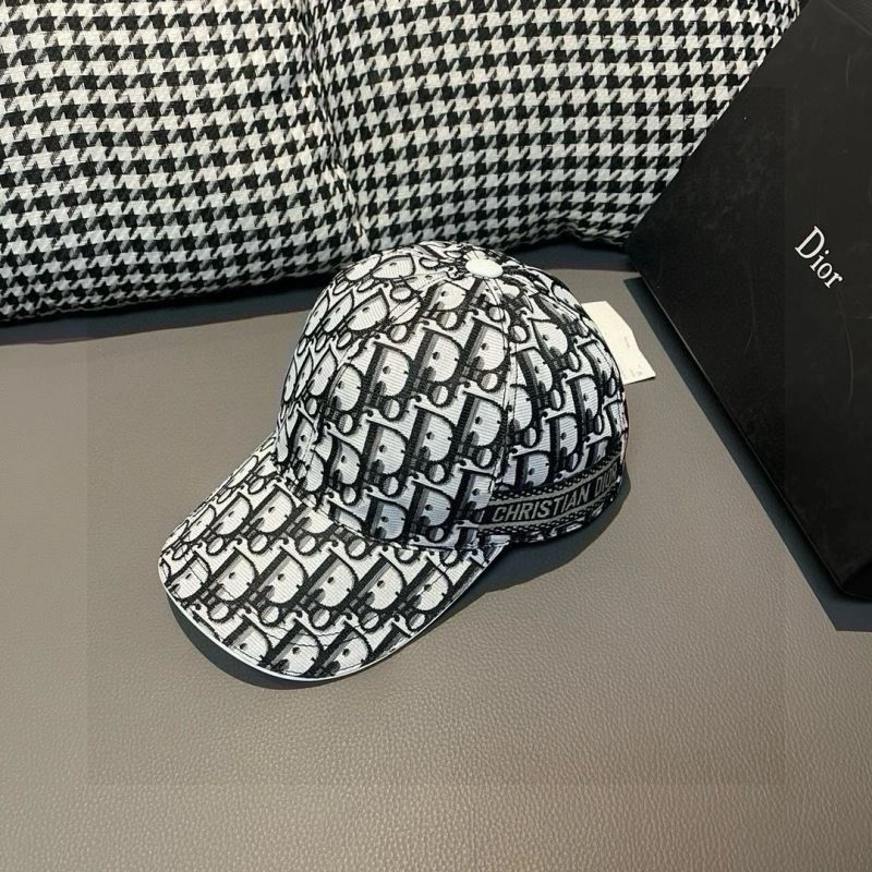Christian Dior Caps OnTrend 261470