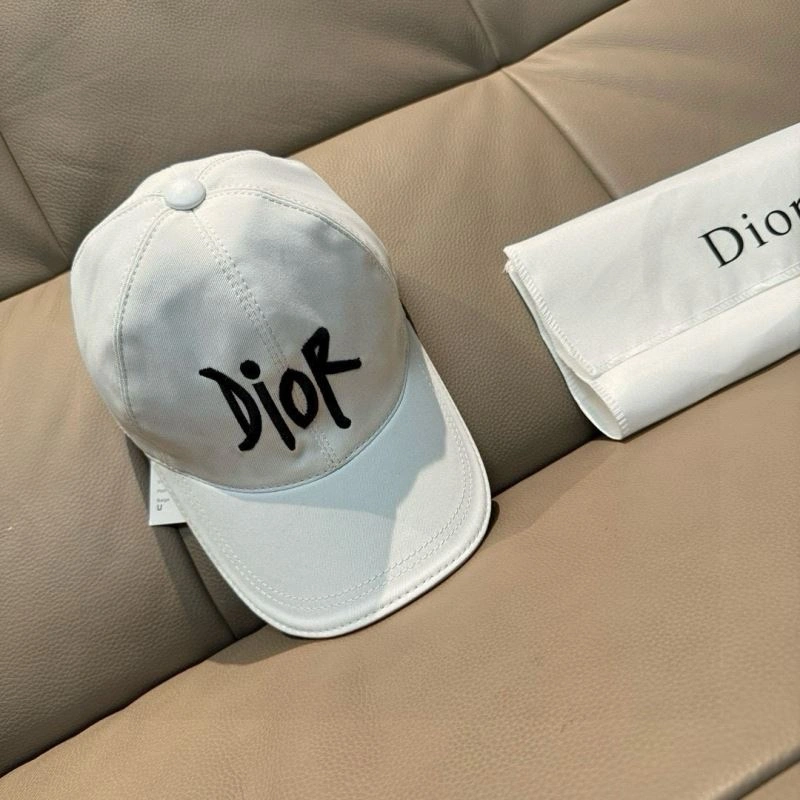 Sleek Christian Dior Caps 261445