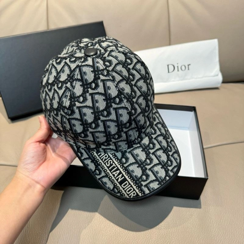 Durable Christian Dior Caps 261442