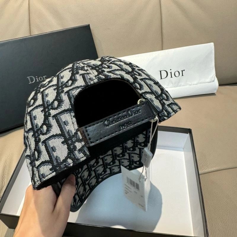 Durable Christian Dior Caps 261442