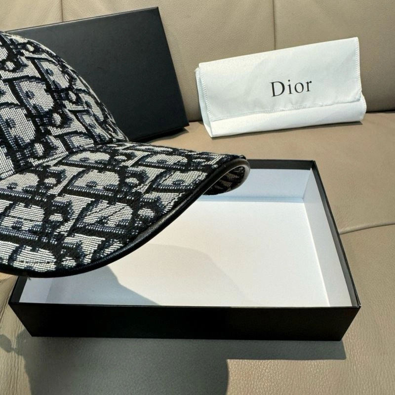 Christian Dior Caps Sustainable 261440