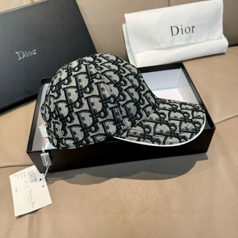 Christian Dior Caps Chic 261441