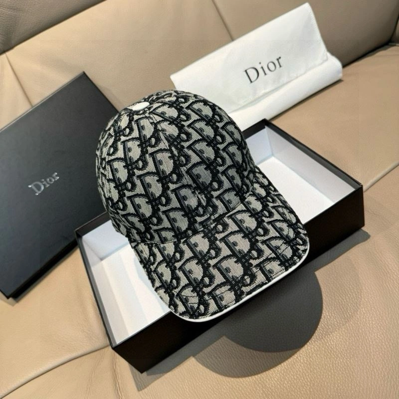 Christian Dior Caps Chic 261441