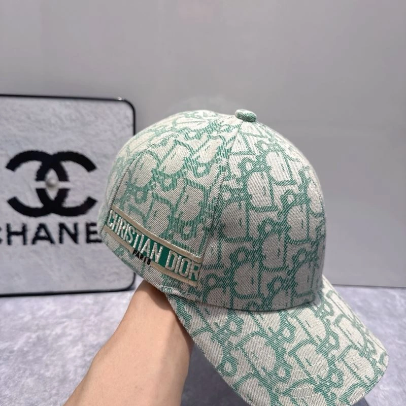 Christian Dior Caps Timeless 259553
