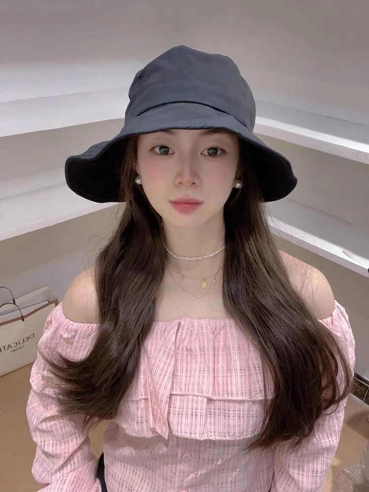 Christian Dior Caps UrbanChic 259564