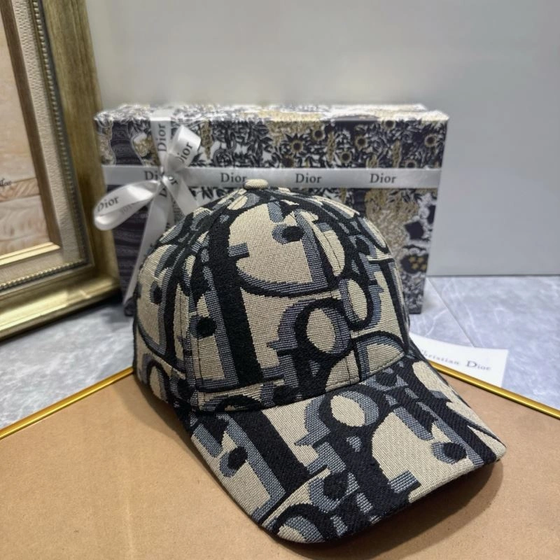 Christian Dior Caps Functional 259529