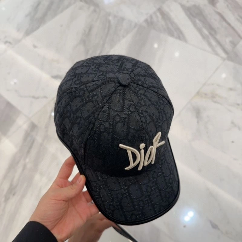 Flexible Christian Dior Caps 259506