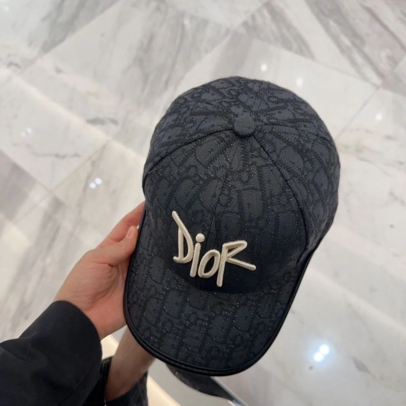 Flexible Christian Dior Caps 259506