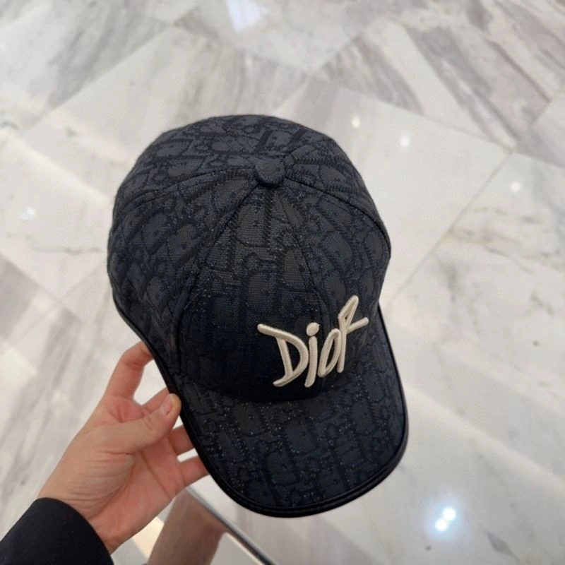 Flexible Christian Dior Caps 259506