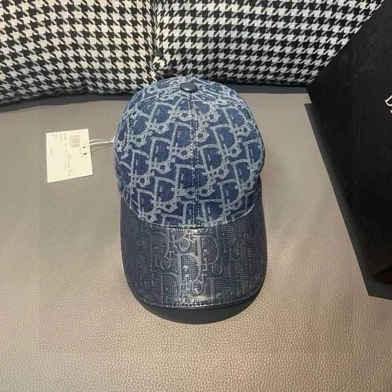 Christian Dior Caps Colorful 259510