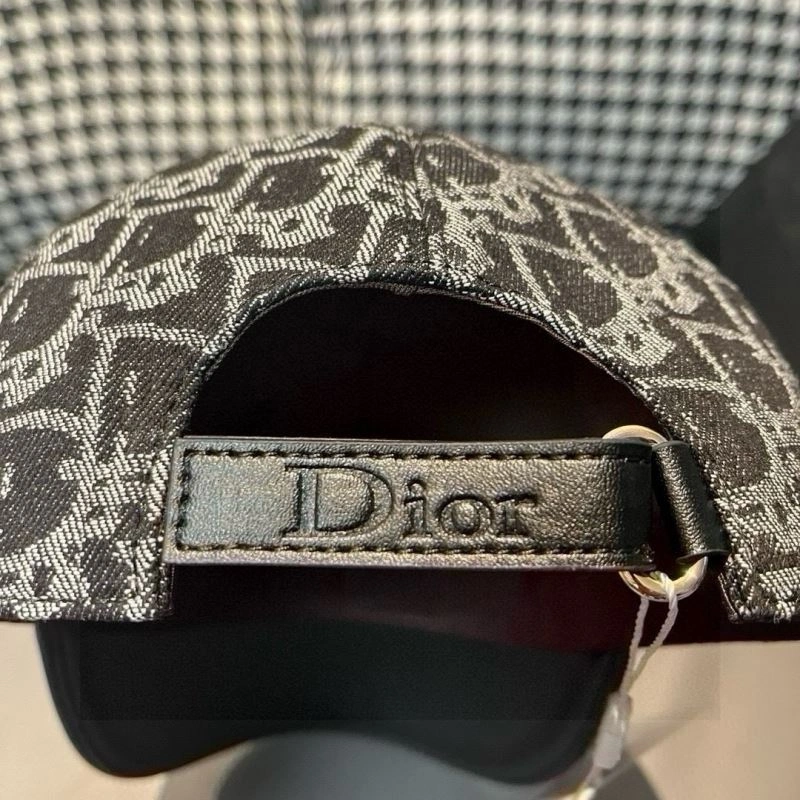 Original Christian Dior Caps 259516
