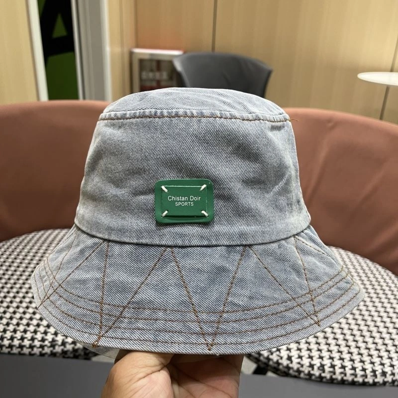 Christian Dior Caps Bold 259507