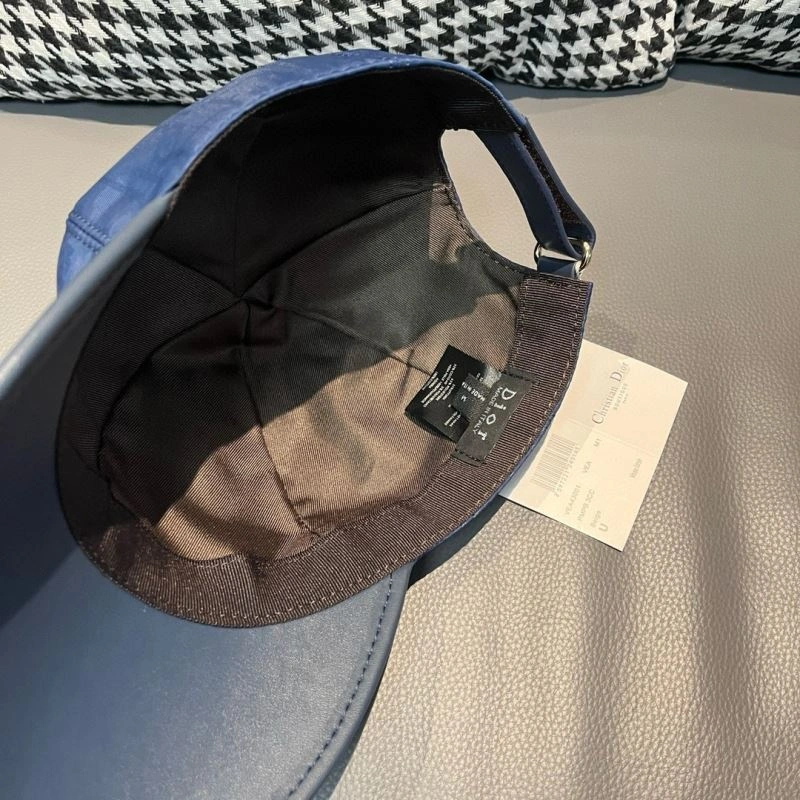 EyeCatching Christian Dior Caps 259500