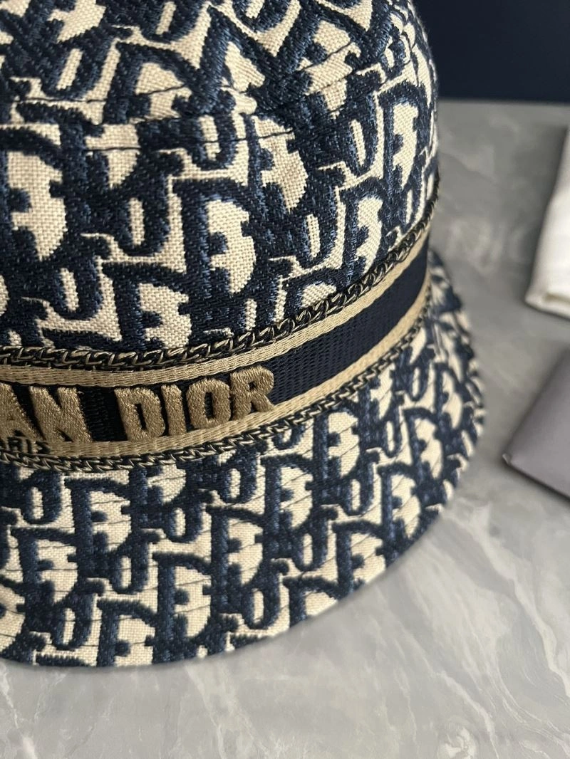 WrinkleFree Christian Dior Caps 259493