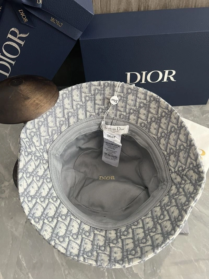 Timeless Christian Dior Caps 259492