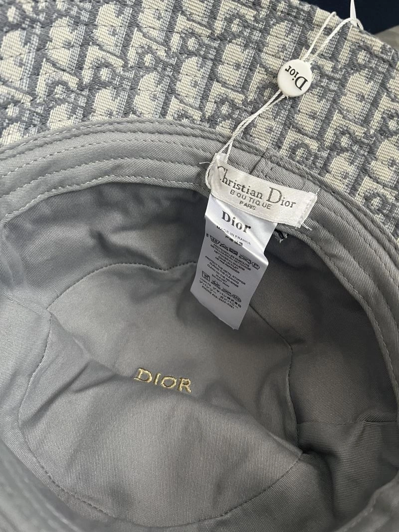 Timeless Christian Dior Caps 259492