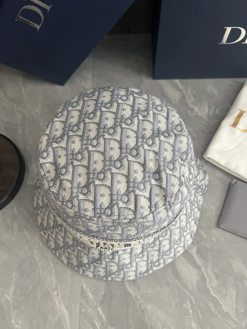 Timeless Christian Dior Caps 259492