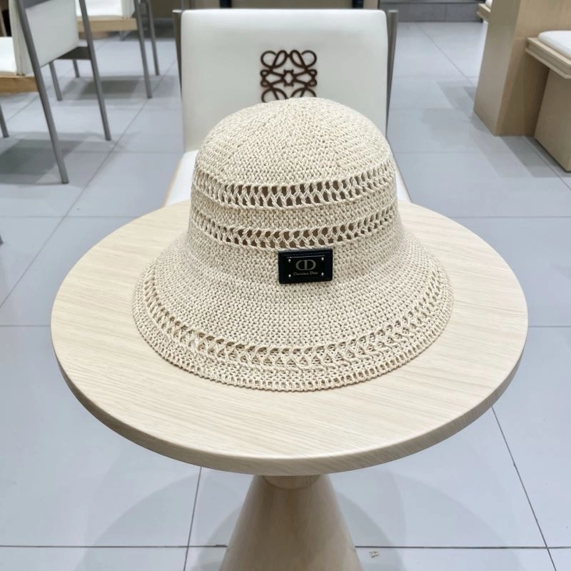 Christian Dior Caps Sleek 259491