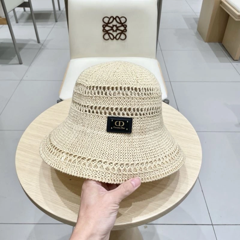 Christian Dior Caps Sleek 259491