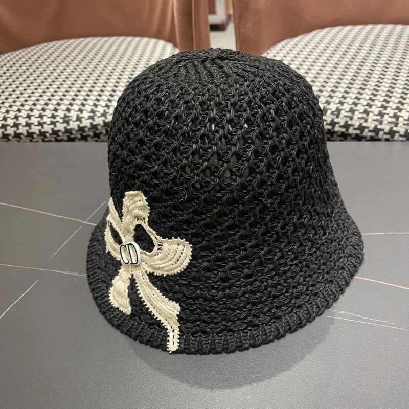 Christian Dior Caps Elegant 259490