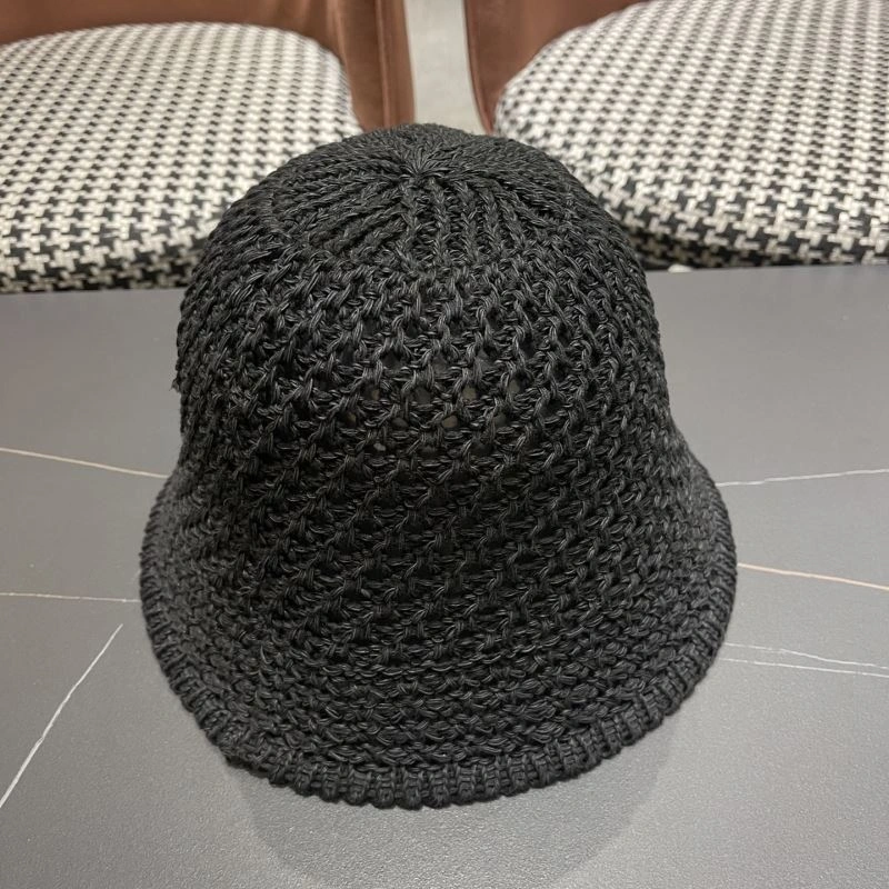 Christian Dior Caps Elegant 259490
