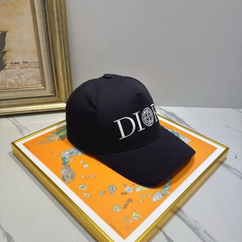 Christian Dior Caps Youthful 259486