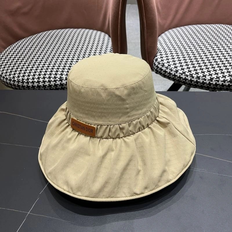 Christian Dior Caps Comfortable 259476