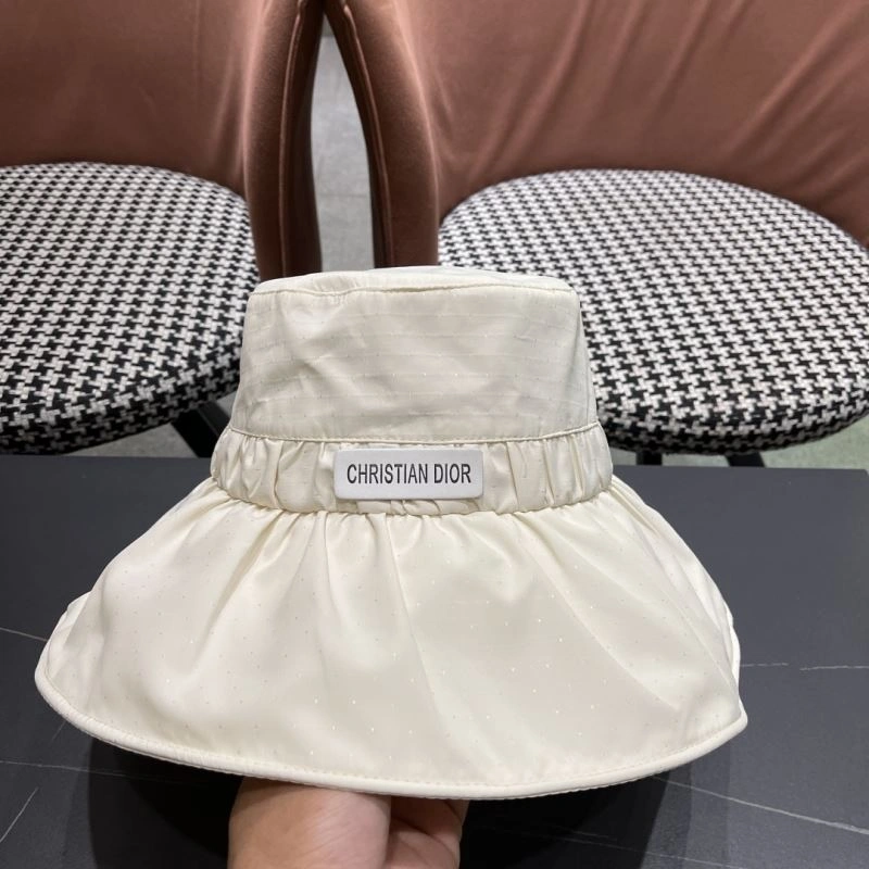 Trendsetting Christian Dior Caps 259472