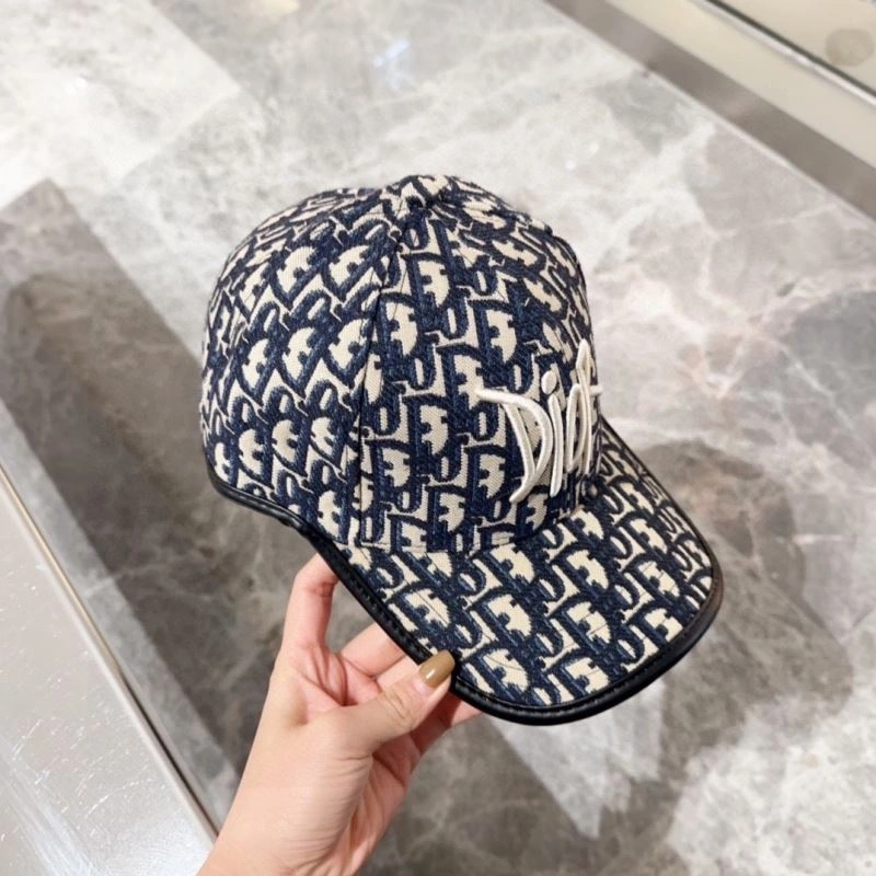 Christian Dior Caps Colorful 259456