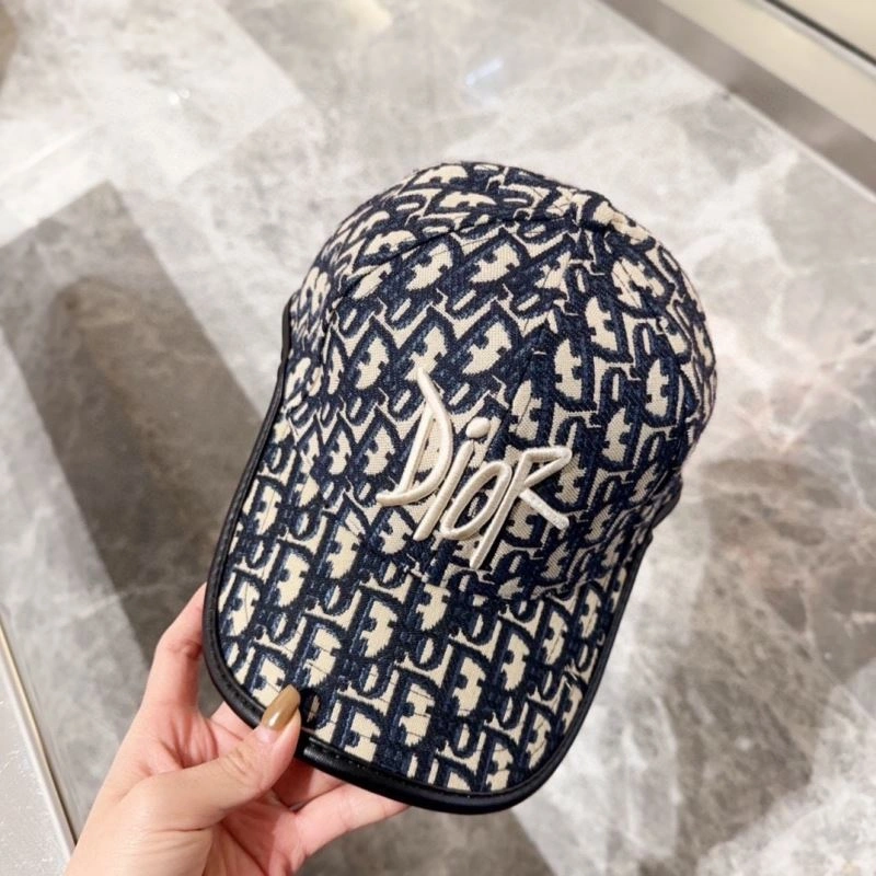 Christian Dior Caps Colorful 259456